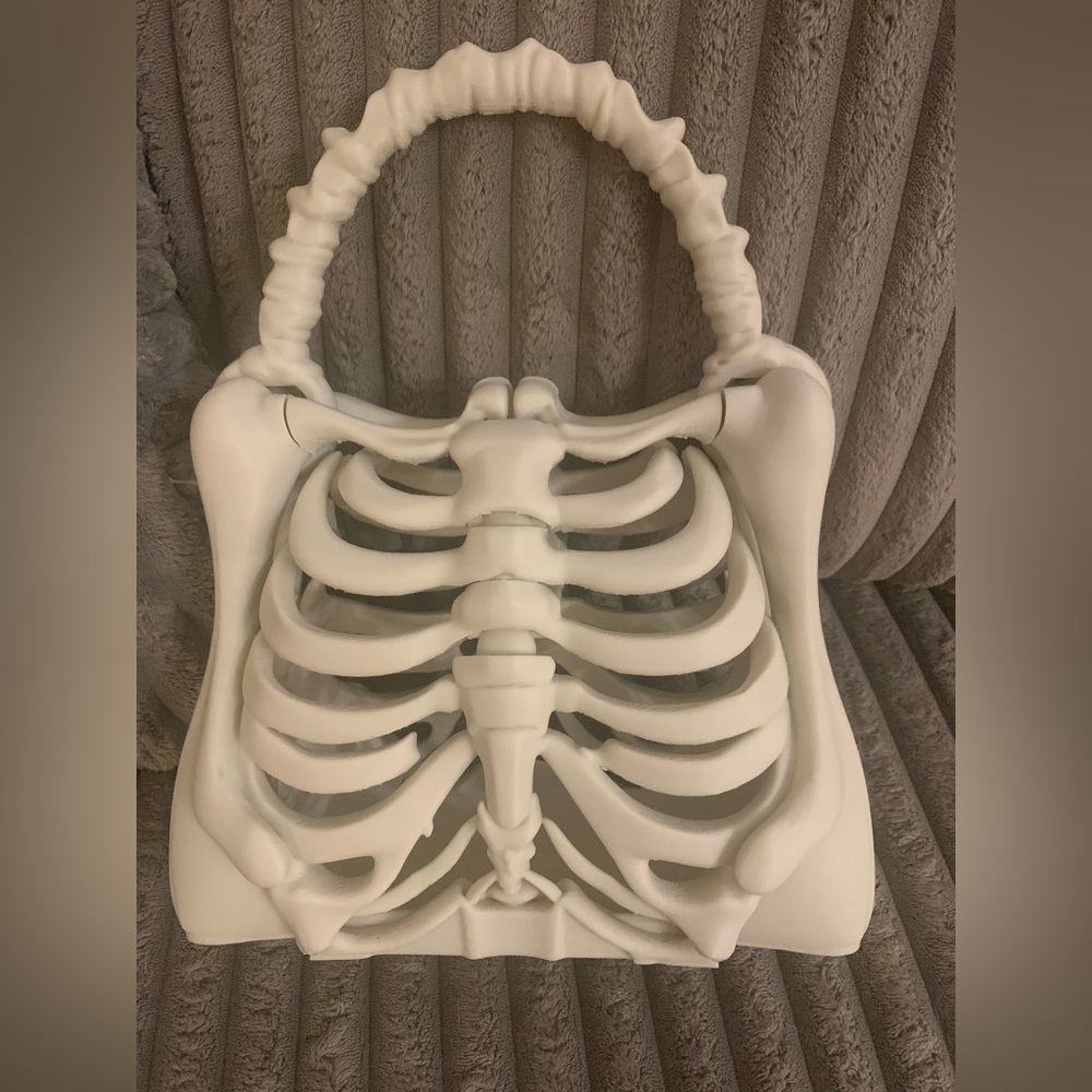☠️ADULT SIZE White Skeleton bone bag 
Ribcage Handbag Halloween functional bag